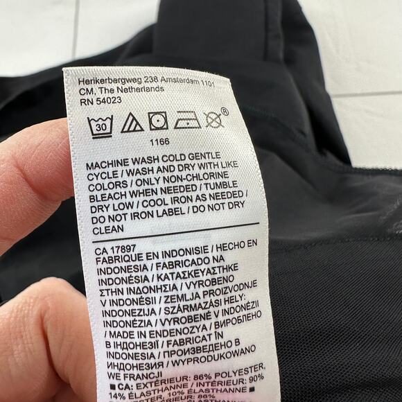 Athleta Skort Womens 14 Black Soho Golf Pull On Athletic Travel Minimalist Sport - Picture 6 of 10